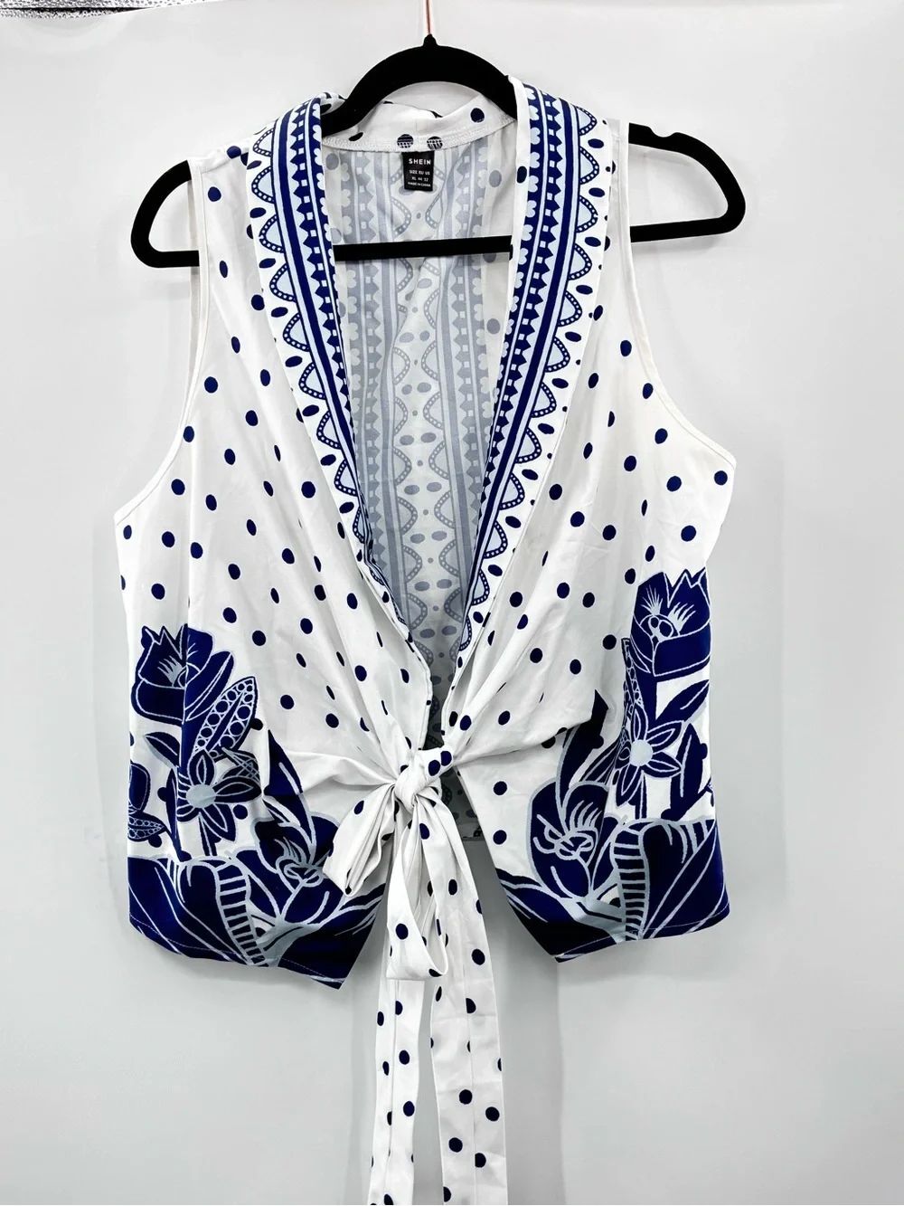 SHEIN Sleeveless White & Navy Tie-Front Patterned Vest size XL